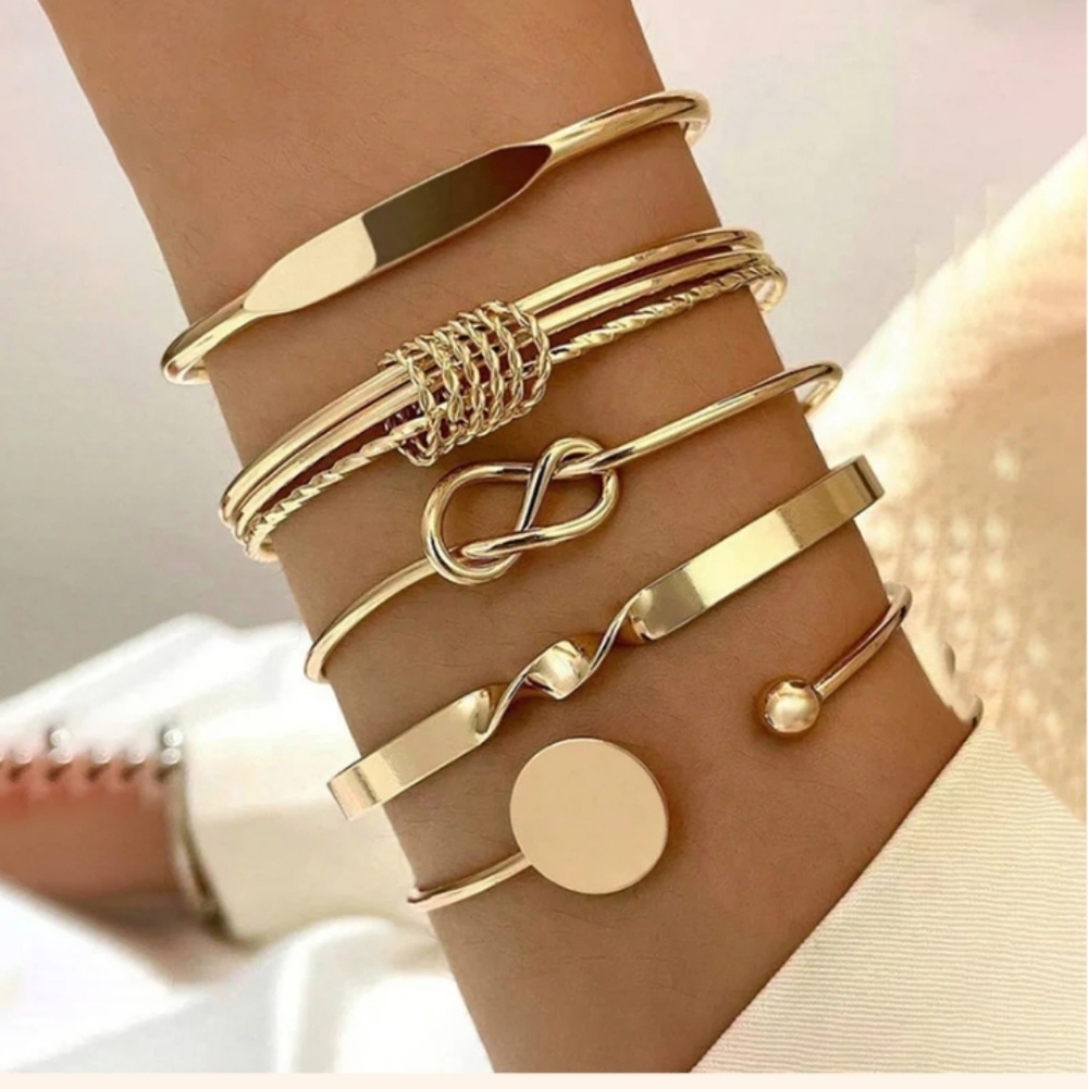 Set Of 5 Stackable 18k Gold Plated Bracelet Set